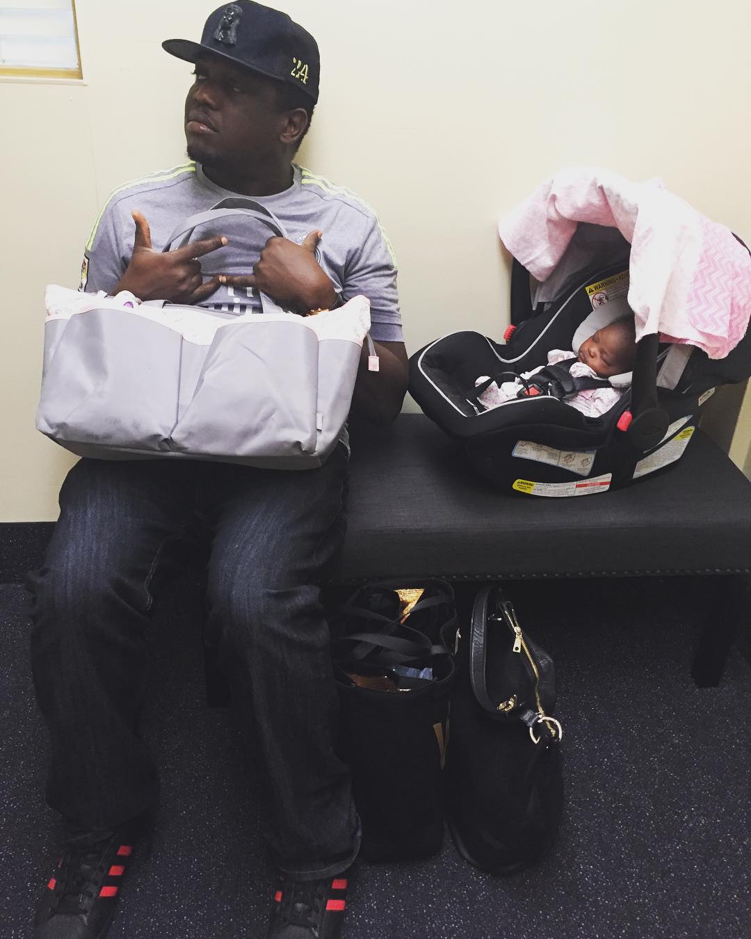 BellaNaija - Daddy's Love! We ? IllBliss' Verse for Daughter on New Album "Illy Bomaye"