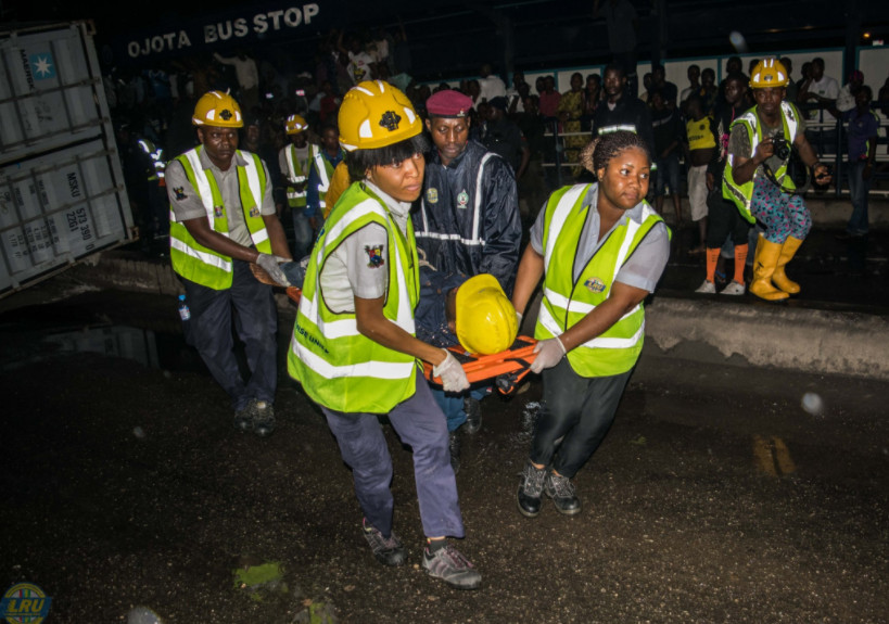 Container falls on Bus in Ojota, Casualties Recorded