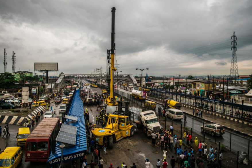 Container falls on Bus in Ojota, Casualties Recorded