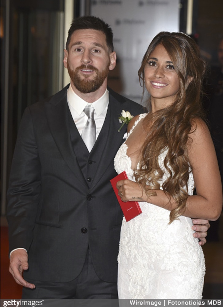 Lionel Messi and Antonella Roccuzzo's Wedding in Photos