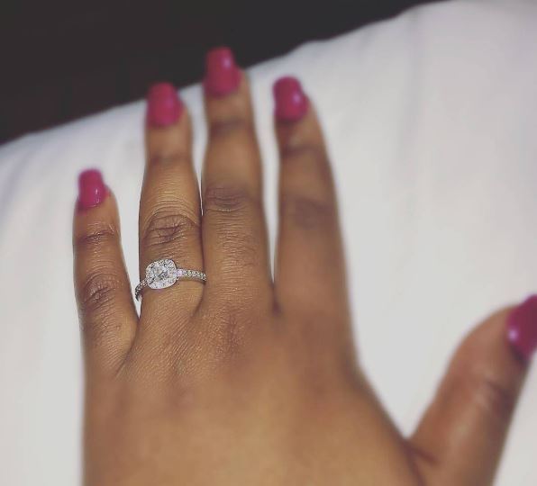 Toyosi Phillips announces Engagement to Etim Effiong - BellaNaija