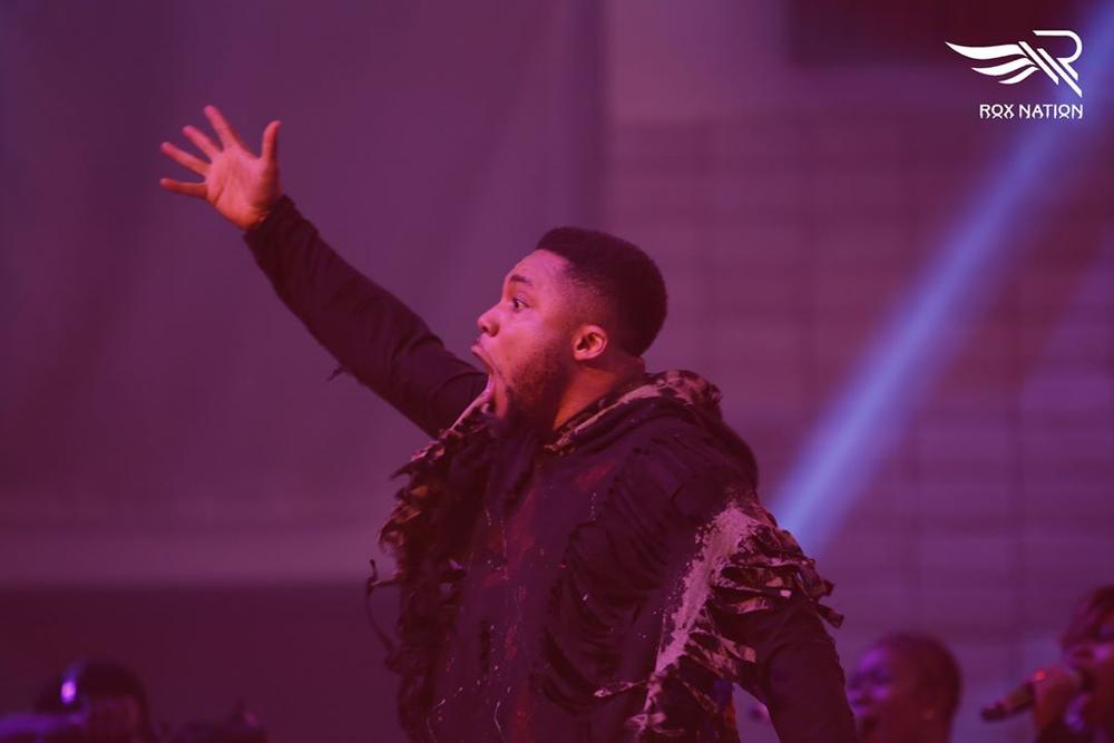 BellaNaija - #FearlessConcert: Kirk Franklin, Tim Godfrey, Frank Edwards worship God in Style | Photos + Video