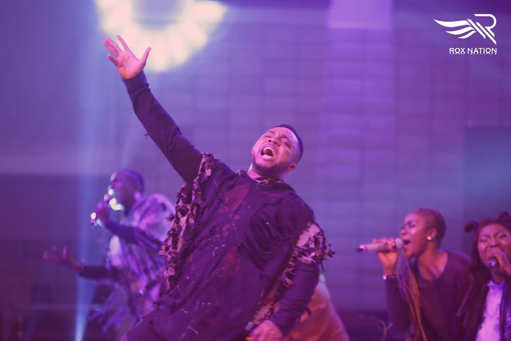 BellaNaija - #FearlessConcert: Kirk Franklin, Tim Godfrey, Frank Edwards worship God in Style | Photos + Video