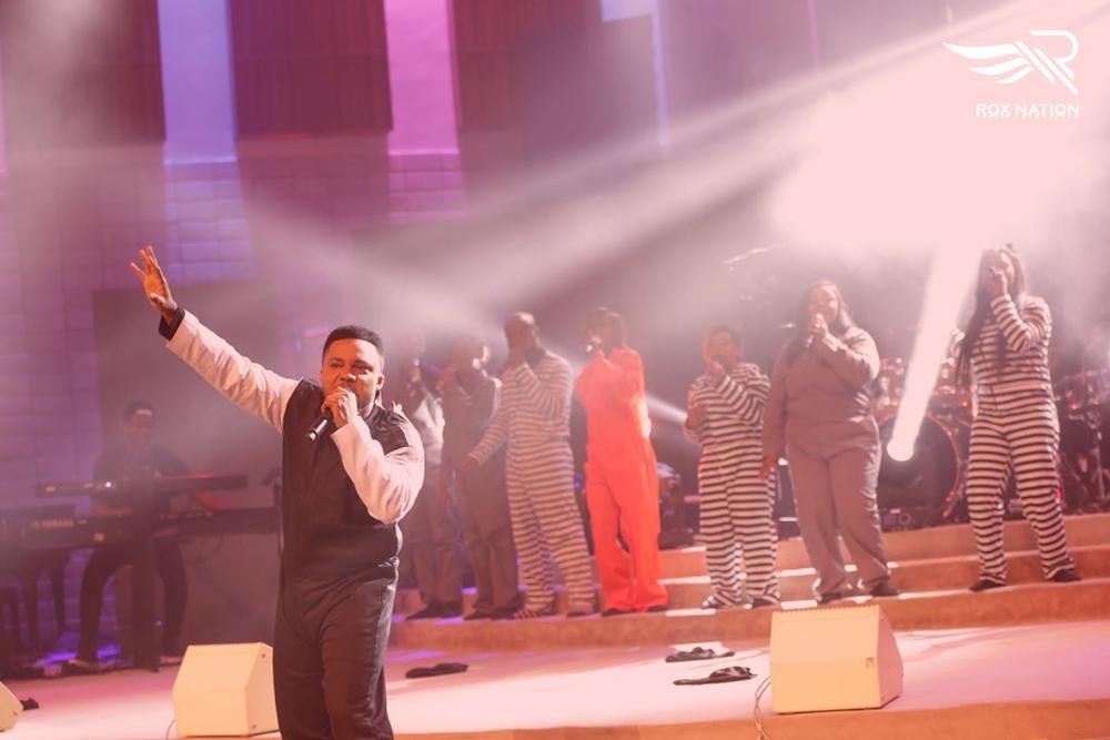 BellaNaija - #FearlessConcert: Kirk Franklin, Tim Godfrey, Frank Edwards worship God in Style | Photos + Video