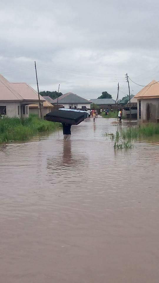 Benue Governor Ortom begs FG for help as Flood submerges State - BellaNaija