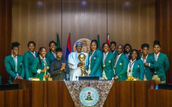 Buhari receives victorious D'Tigress in Abuja, rewards them with N1 million each