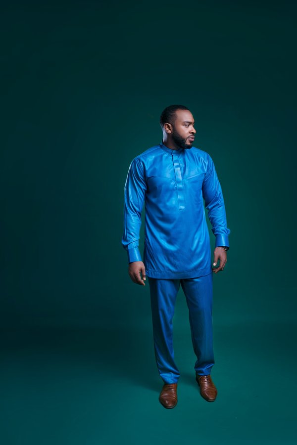 Eye Candy! Enyinna Nwigwe Looks Dapper in new Photos