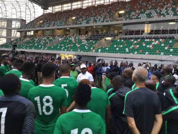 Governor Udom visits Super Eagles, Pledges $10,000 for every Goal - BellaNaija