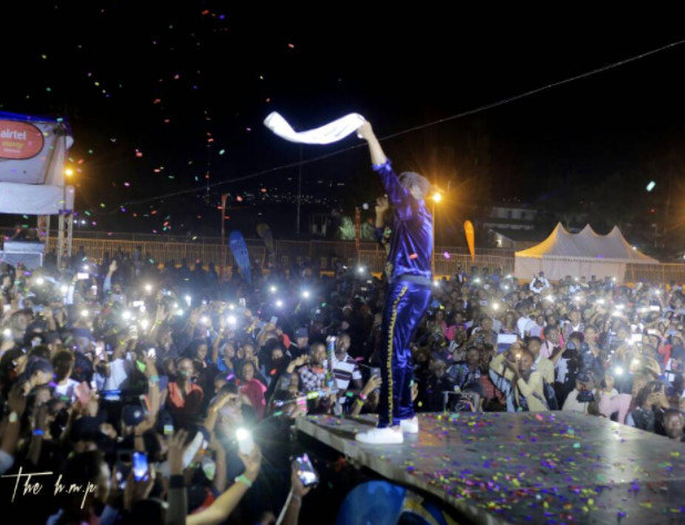 BellaNaija - #TheRuntownExperience: Singer performs to sold-out crowd in Rwanda
