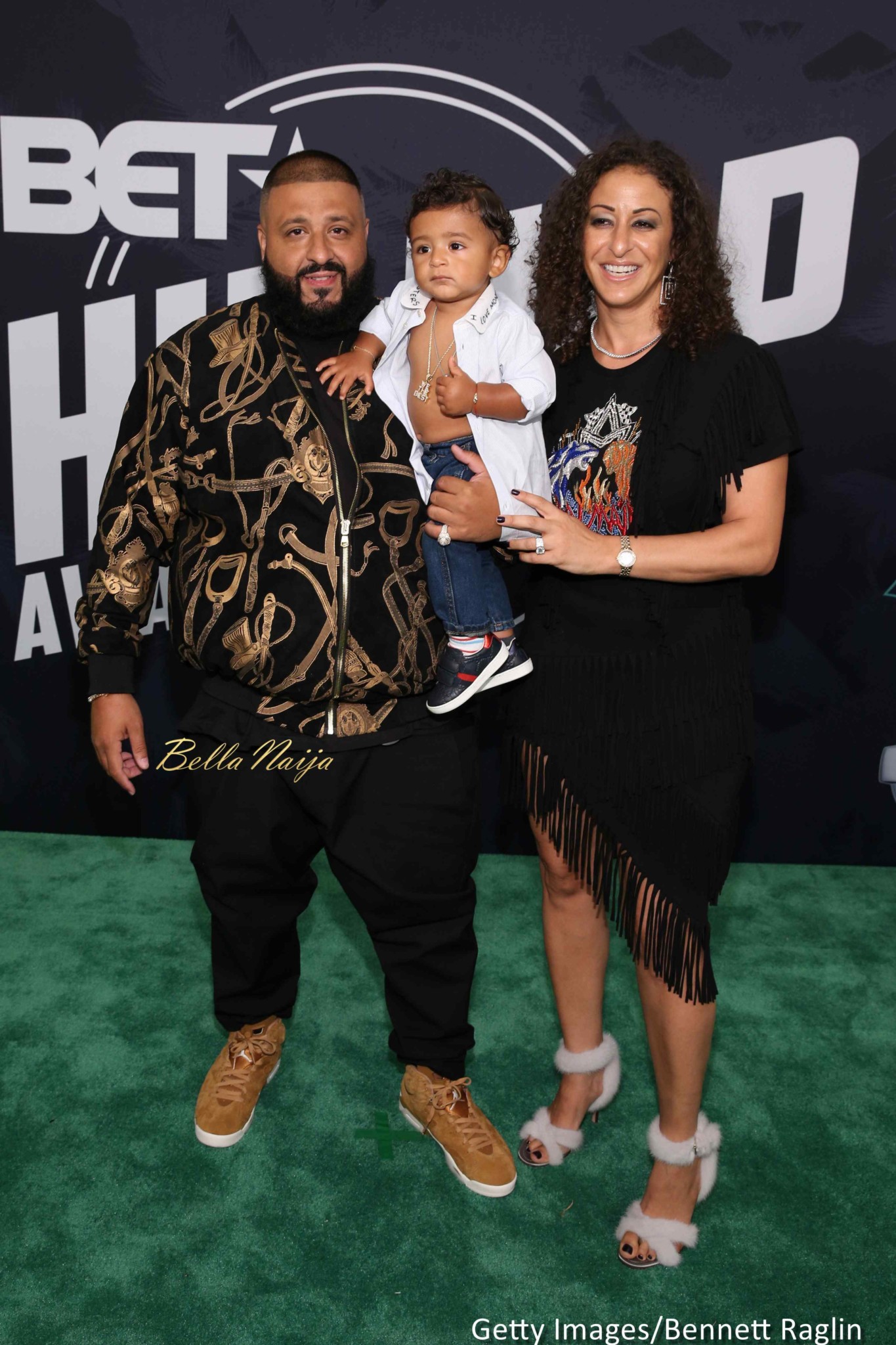 DJ Khaled, Cardi B, Migos and all the stars turn up for BET #HipHopAwards 2017