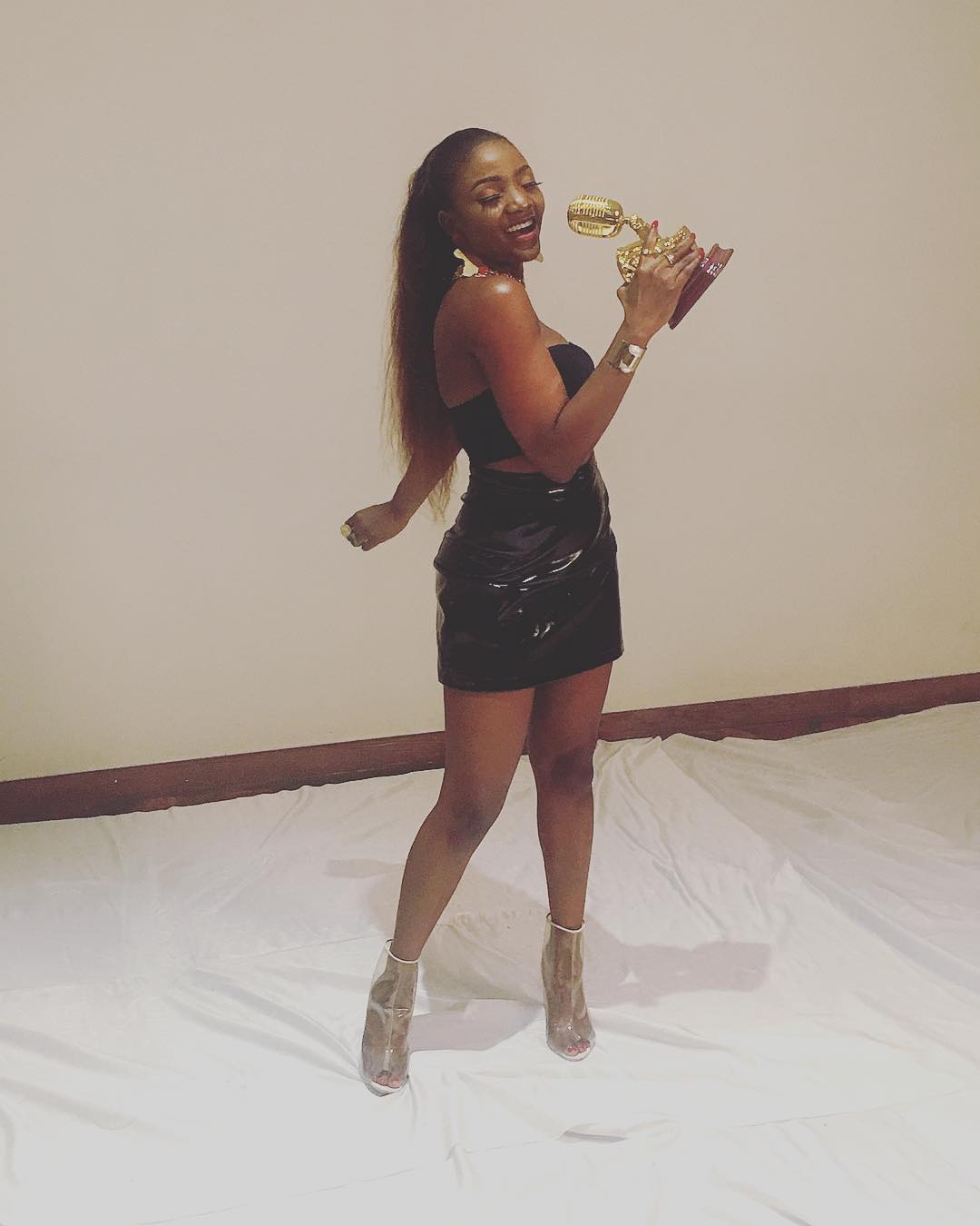 Simi, Wizkid, Tiwa Savage win big at #AFRIMA2017 | Full List of Winners