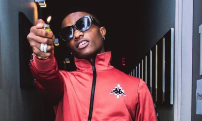 Wizkid blasts organizers who give African acts awards backstage | WATCH