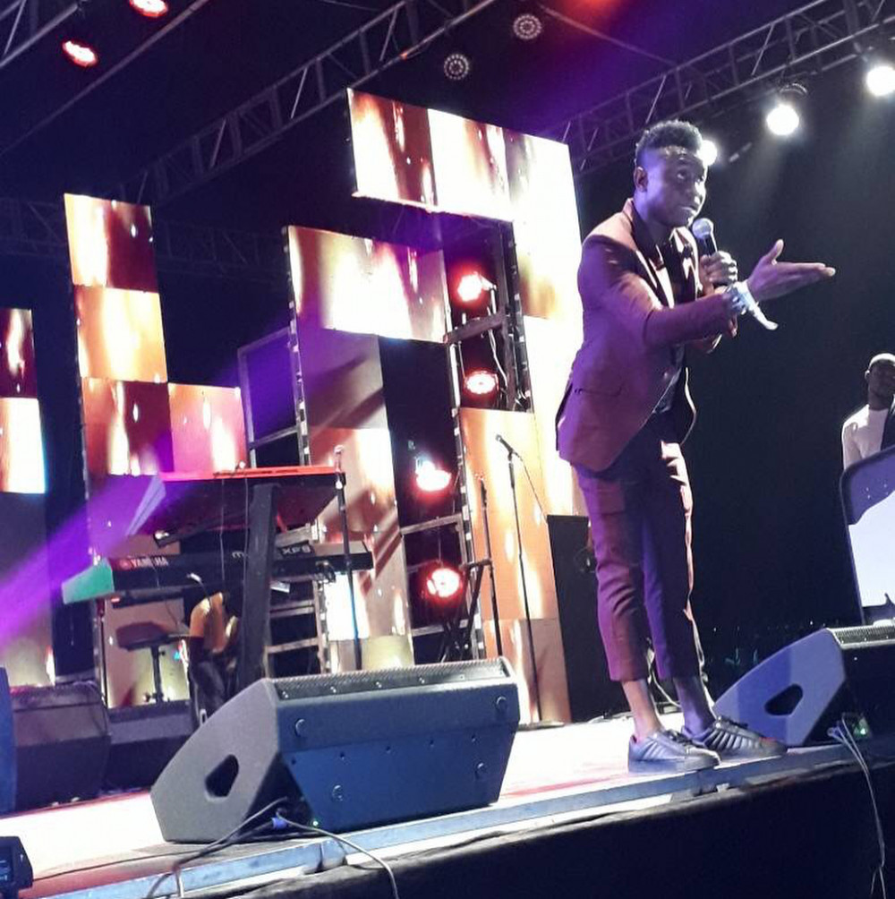 Wizkid, Tiwa Savage, Wande Coal, Mr Eazi thrill fans as #WizOnTheBeach Concert