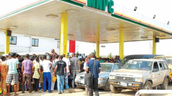 And the Fuel Queues are Back on our Roads - BellaNaija