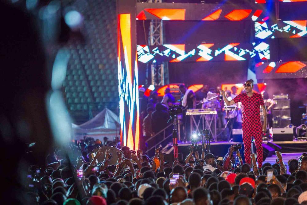 Man of the People!? Scenes from Olamide's #OLIC4 Concert