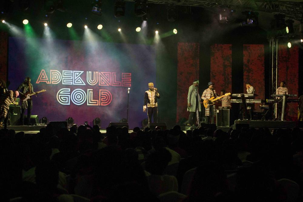 #ONSWAG: Adekunle Gold, Simi, Moelogo & The 79th Element made Magic Last Night! ?