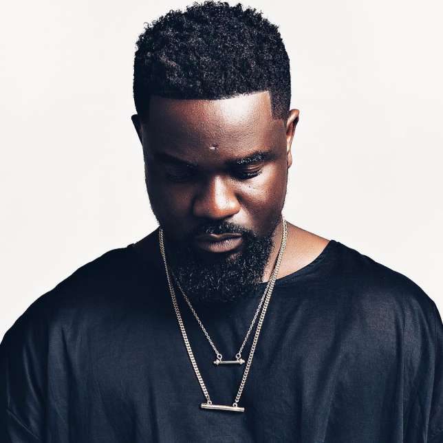 Sarkodie covers Olamide's "Wo" in his native Twi Language | Listen on BN