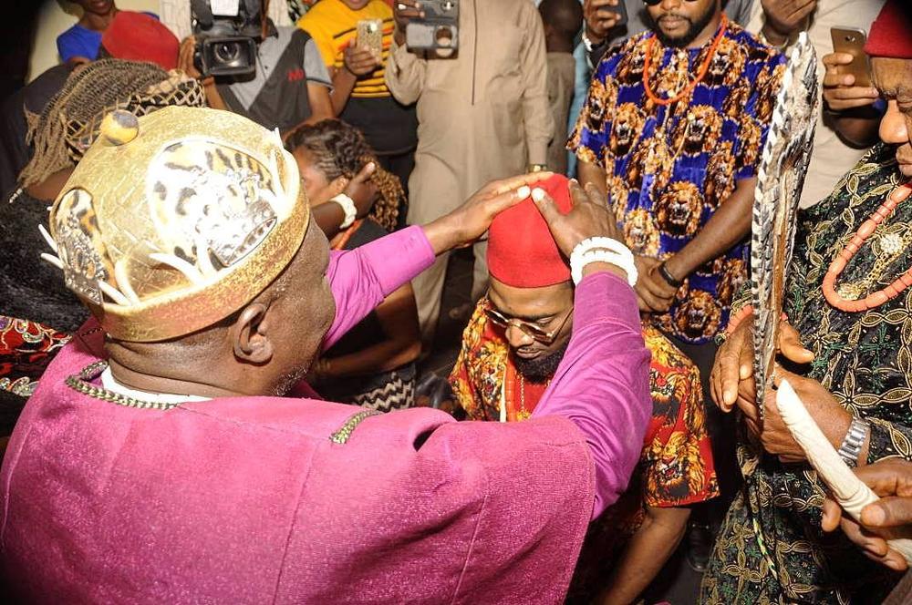 Egweji! 🙌 D'Banj conferred with Cheiftaincy Title in Imo state