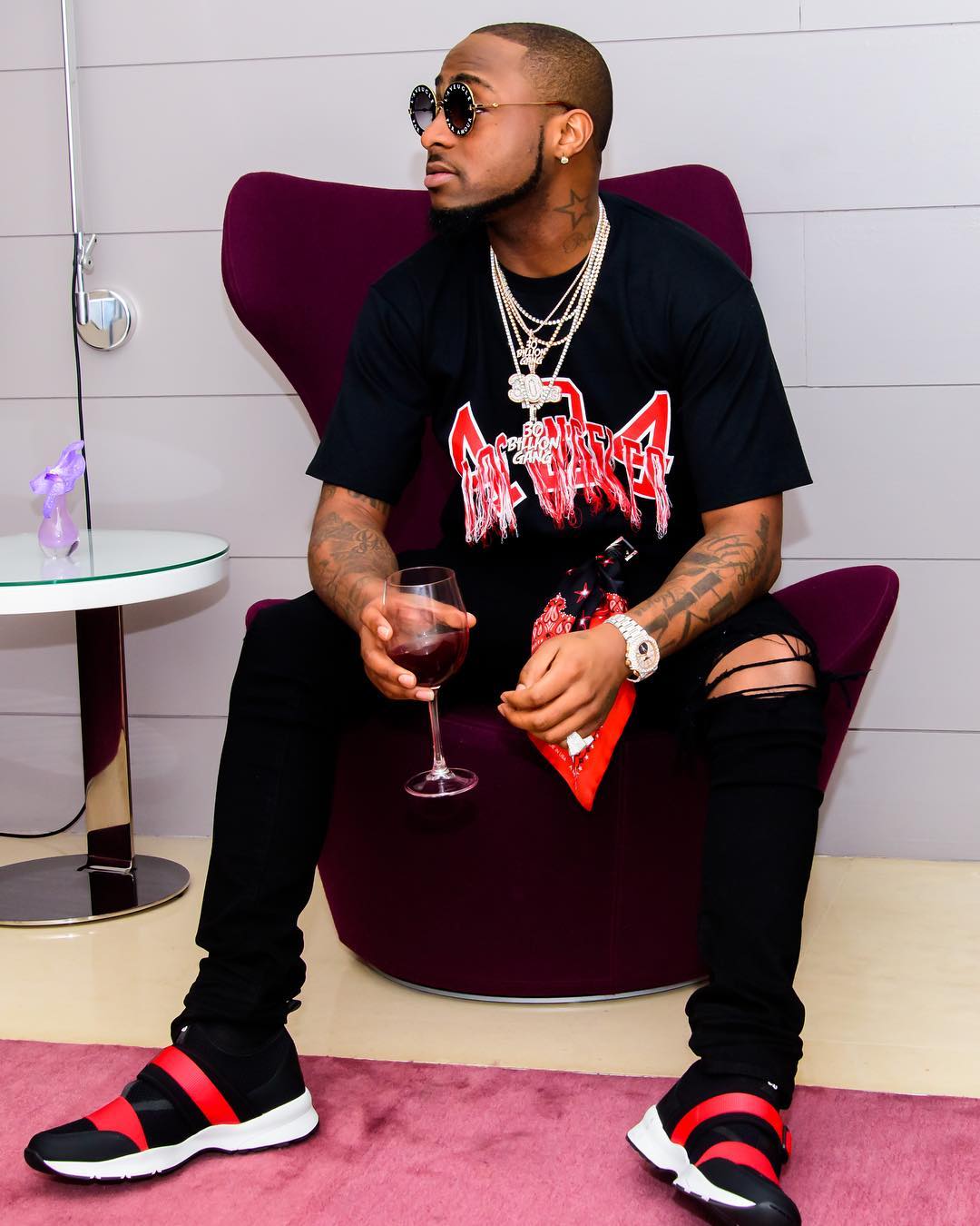 Davido to set up Record Labels for all his artists