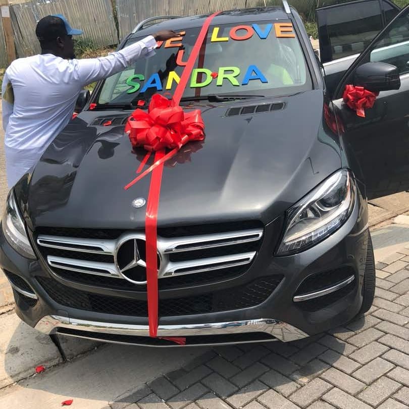 Linda Ikeji buys New Mercedes Benz GLE for Sister Sandra