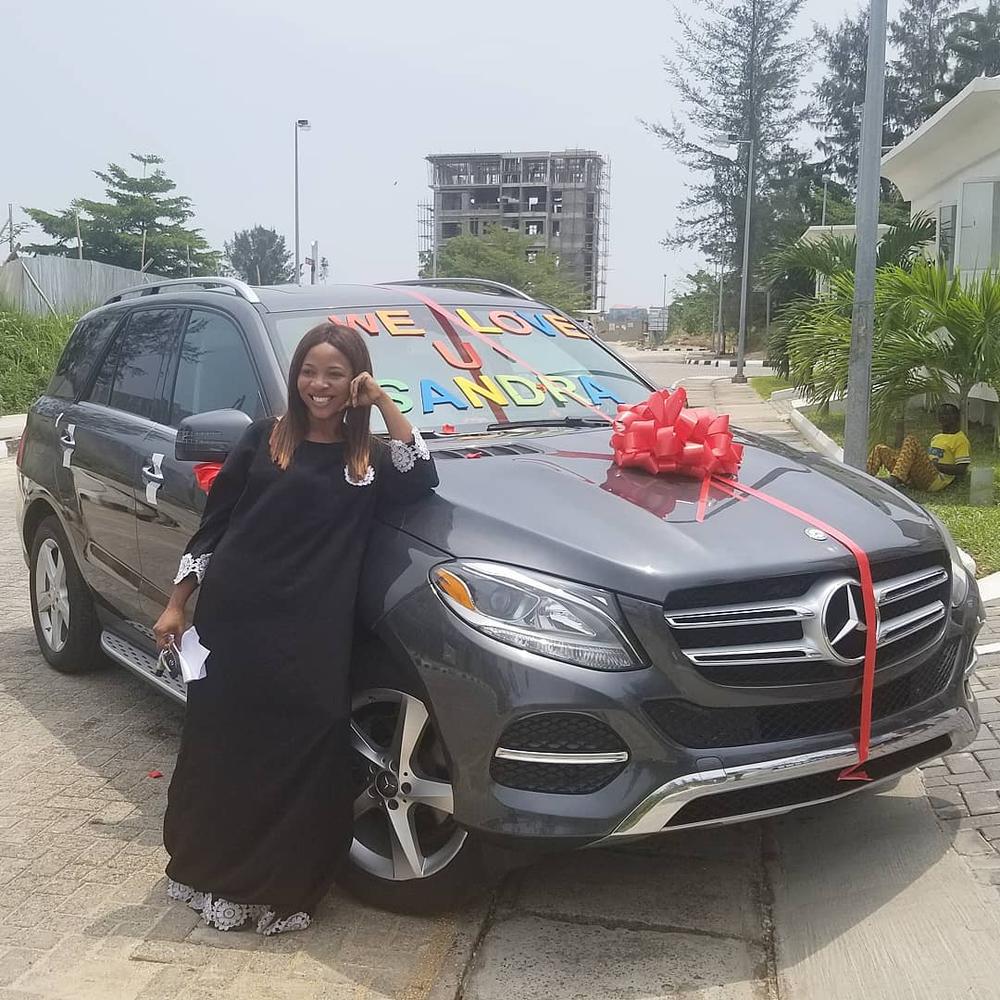 Linda Ikeji buys New Mercedes Benz GLE for Sister Sandra