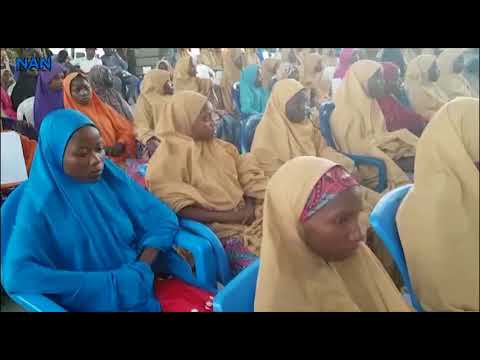 WATCH the Nigerian Army handover Release #DapchiGirls to FG - BellaNaija