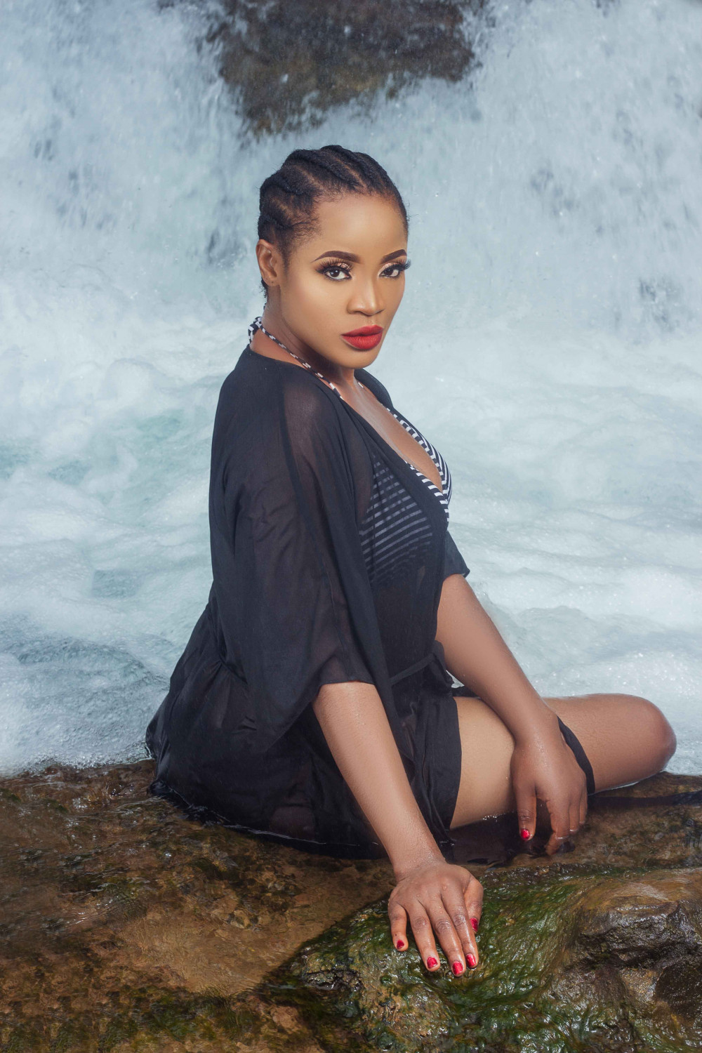 Uche Ogbodo celebrates Birthday with Sultry New Photos ...