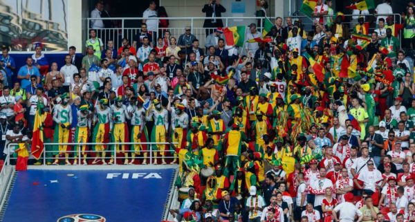 #WorldCup: Senegal Fans Cleaned Up Their Part of the Stadium after their Win against Poland