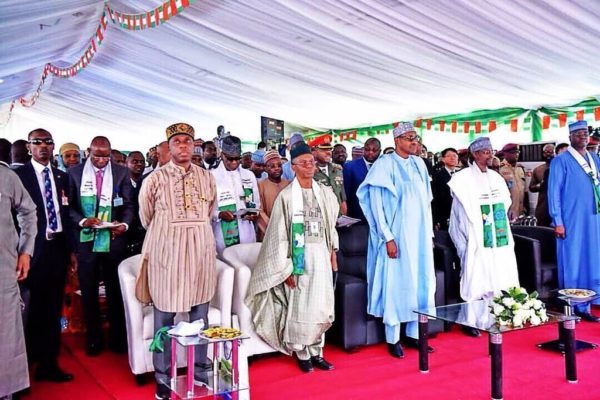 President Buhari commissions Abuja Light Rail | BellaNaija