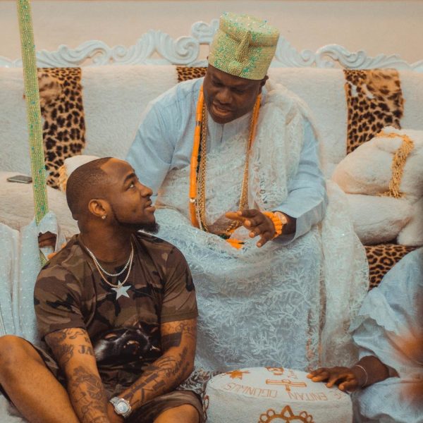 Davido meets with Ooni of Ife | BellaNaija