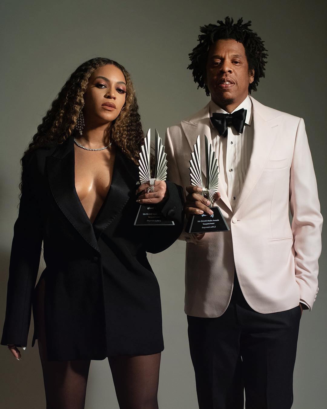 Jay-Z Made A Statement In A Custom Made Tux From Frère At The 30th ...