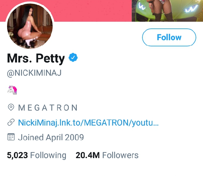 Nicki Minaj  - Nicki Minaj change de nom et devient Mme Petty sur les réseaux sociaux