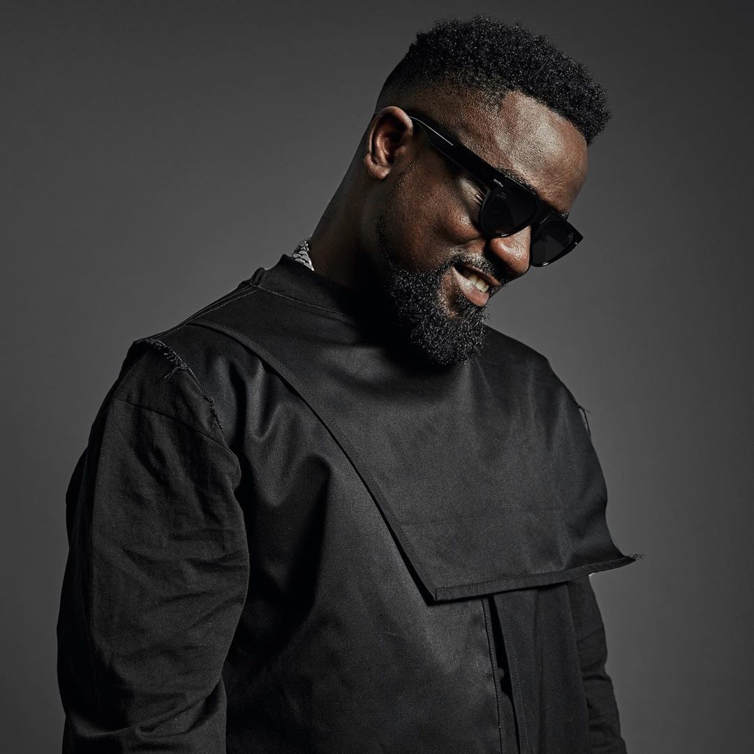 Sarkodie Just Wants Ghanaians Abroad To Stay True To Their Roots Like Sarkodie Just Wants Ghanaians Abroad To Stay True To Their Roots Like