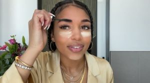 Check Out Lori Harvey's ’90s-Inspired Makeup Routine & Beauty Secrets