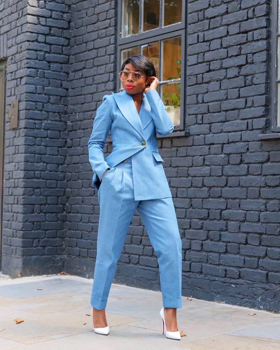 Check Out the 5 Fashion Influencers You Need to Follow for Chic