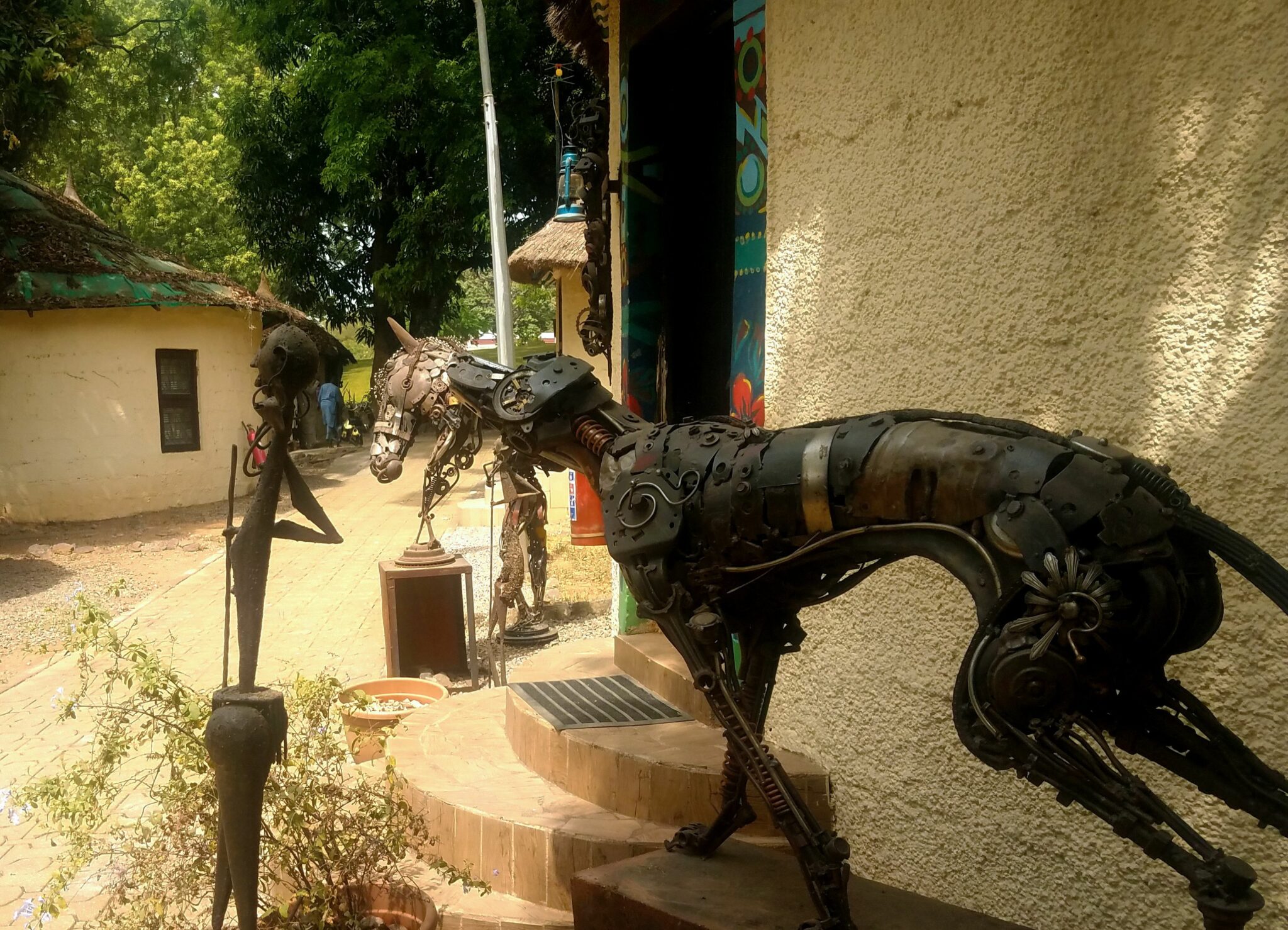 The Art Markets in Abuja are a Trip Through Space, Time & Identity