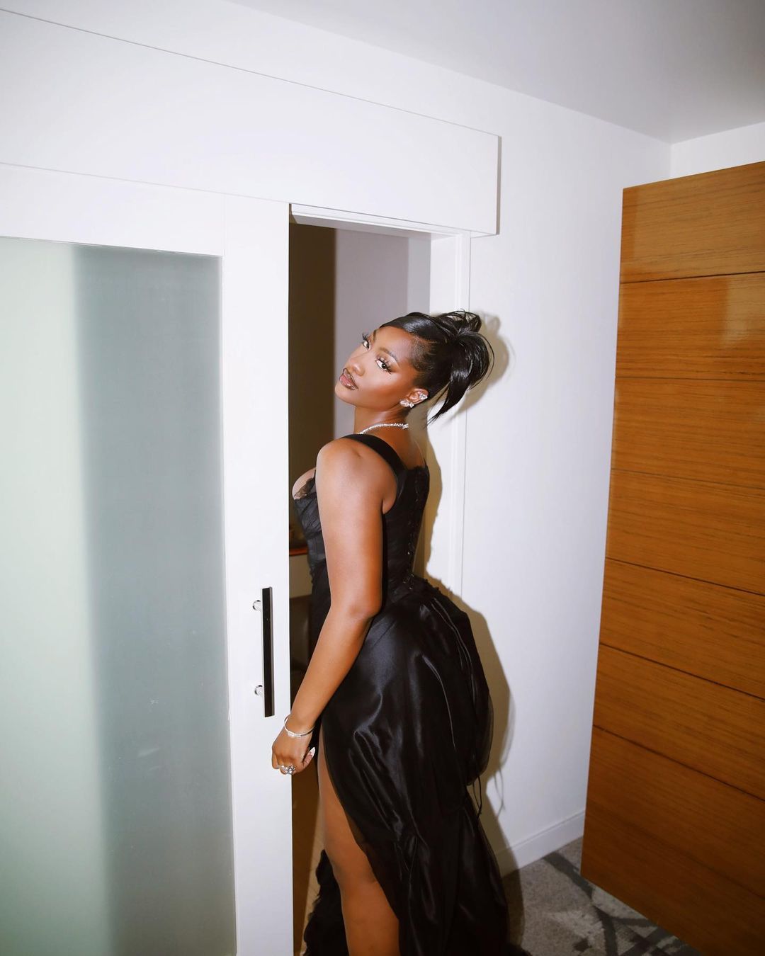 Let's Discuss Tems' Winning Look to the 2022 BET Awards | BellaNaija