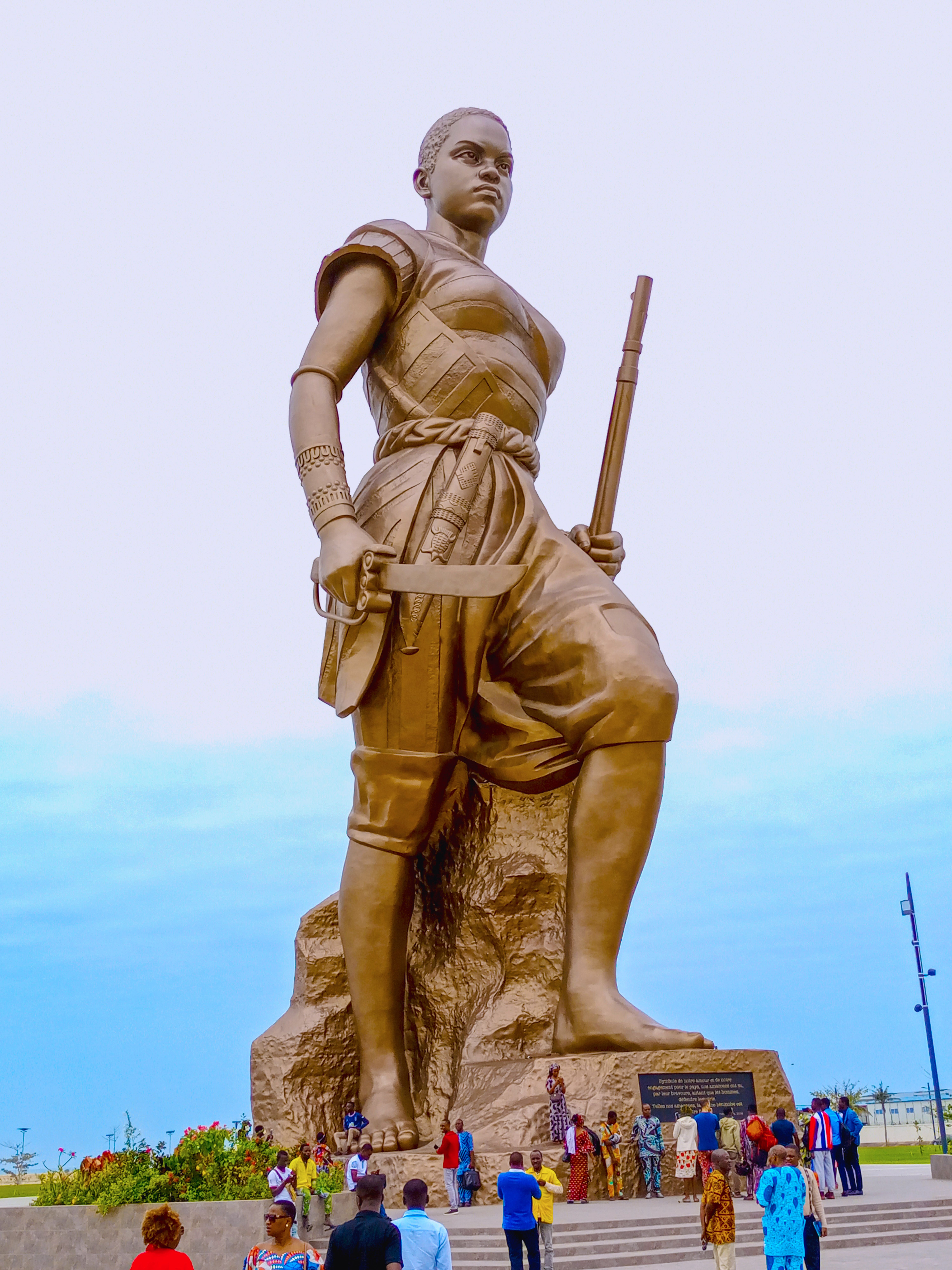 Benin's 30m-tall  statue honours the women warriors of Dahomey