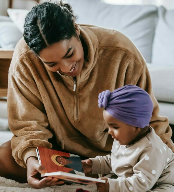 Yetty Williams: You Should Make Reading a Part of Your Child's Life - Vimarsana News