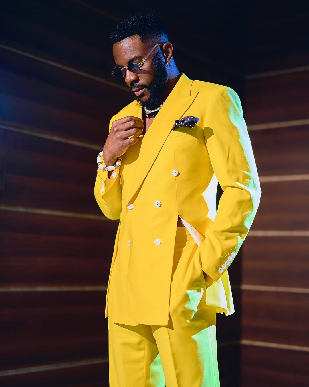 #BBNaijaAllStars: Is Ebuka Obi-Uchendu’s Outfit A Yellow Card Warning To Biggie’s Jurors?