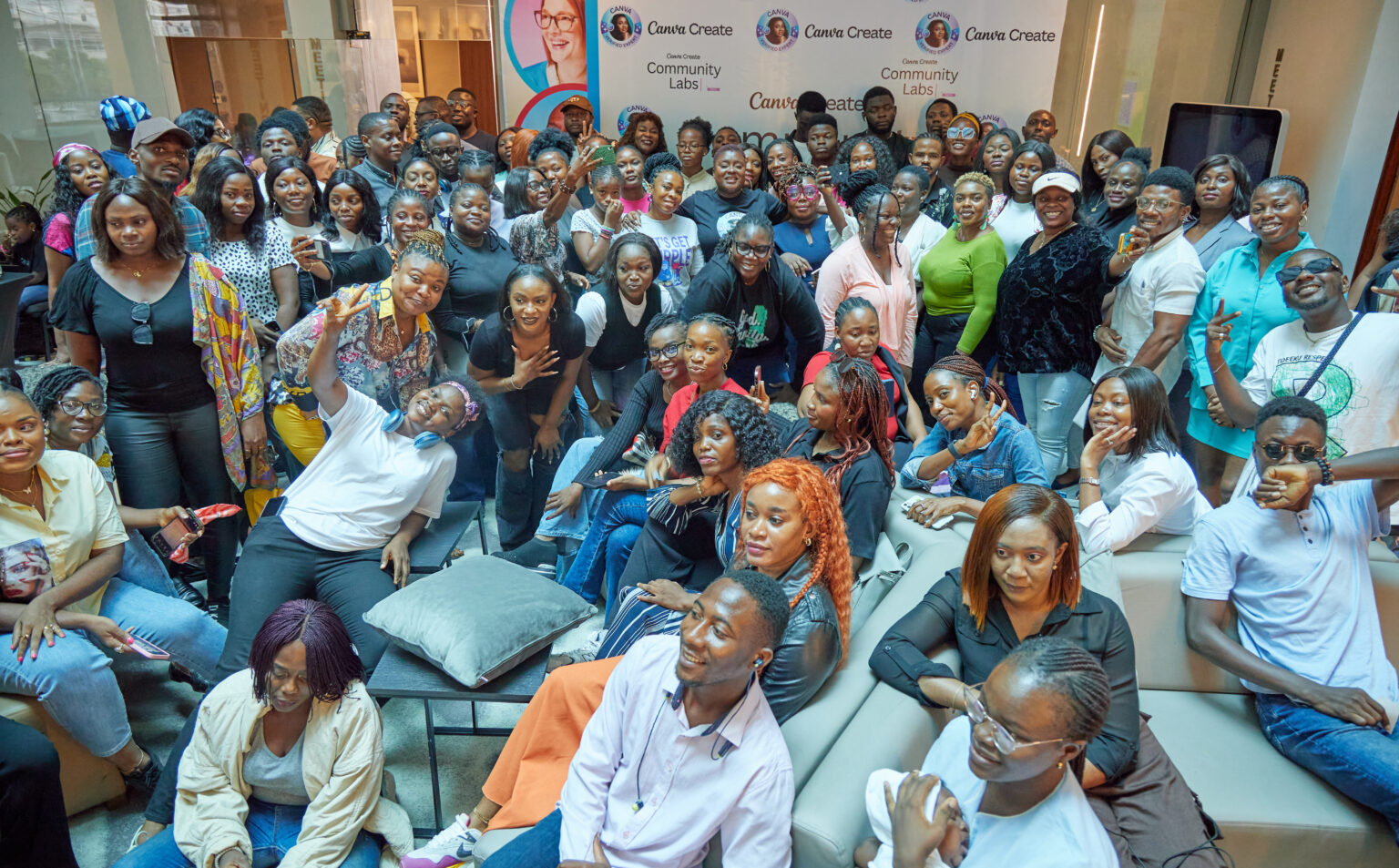 Ayodotun Akinfenwa Hosts Inaugural Nigerian Canva Community Labs Ayodotun Akinfenwa Hosts Inaugural Nigerian Canva Community Labs