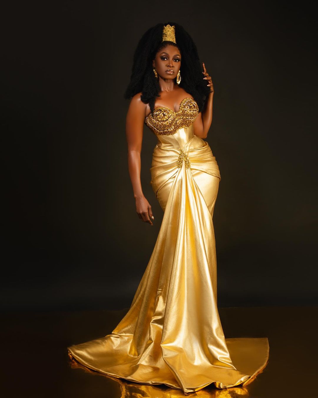 katherine gold dress Kate Middleton's Bond girl dress: how to get the look for less