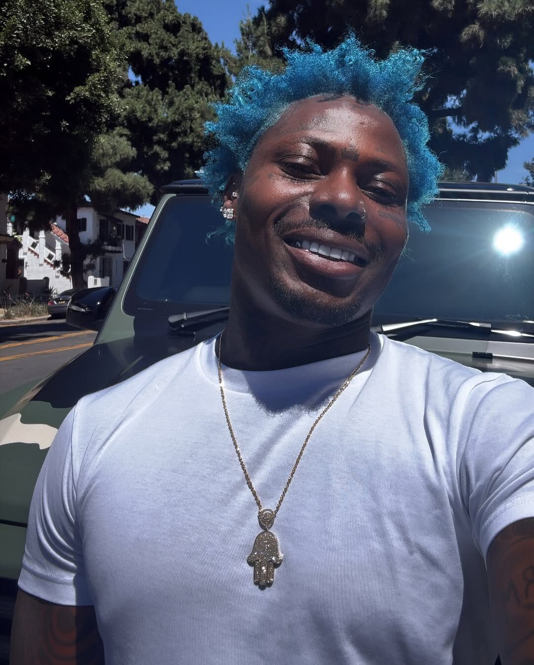 Asake Just Made Electric Blue Hair a Must-See Moment | BellaNaija