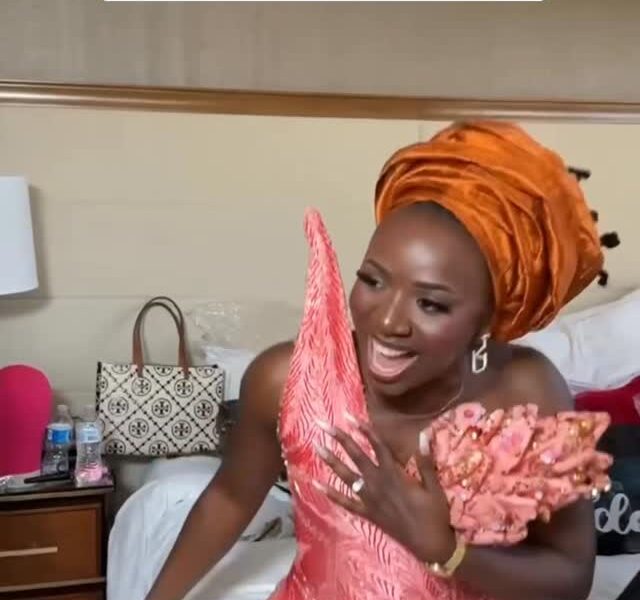 Sisterly Love Steals the Show: Unforgettable Wedding Day Hype!