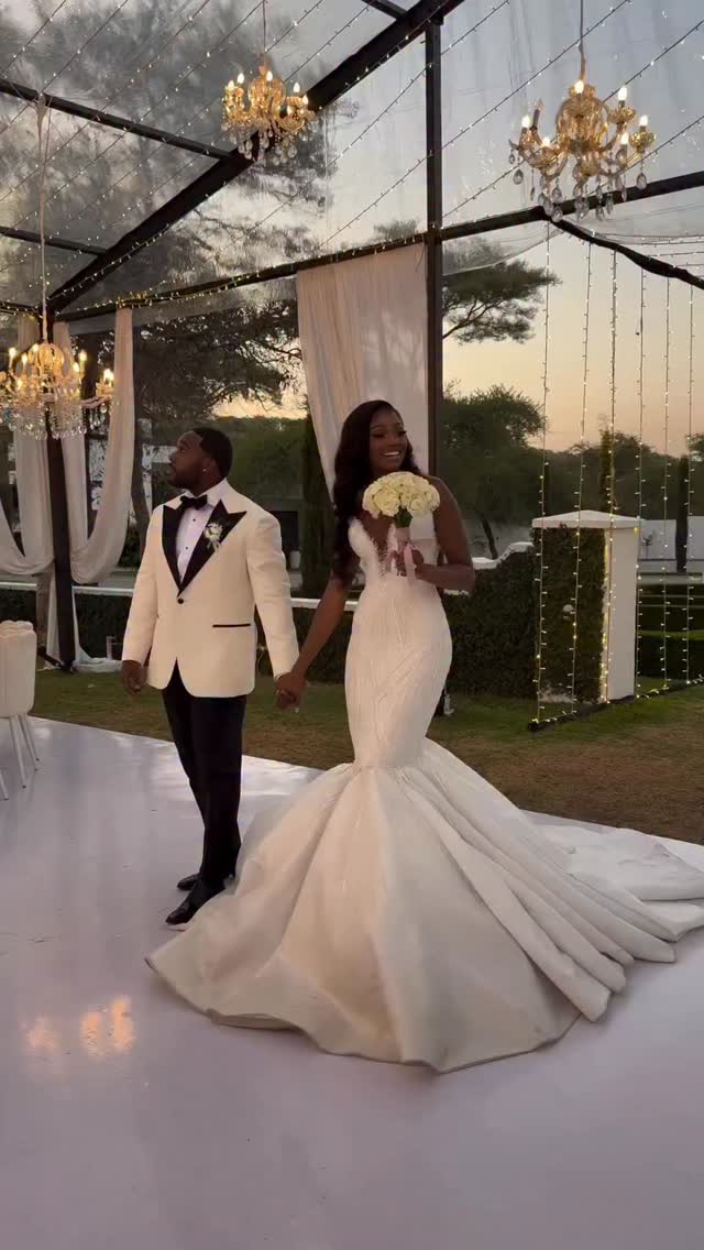 This Couple’s White-Themed Reception Decor is Simply Breathtaking