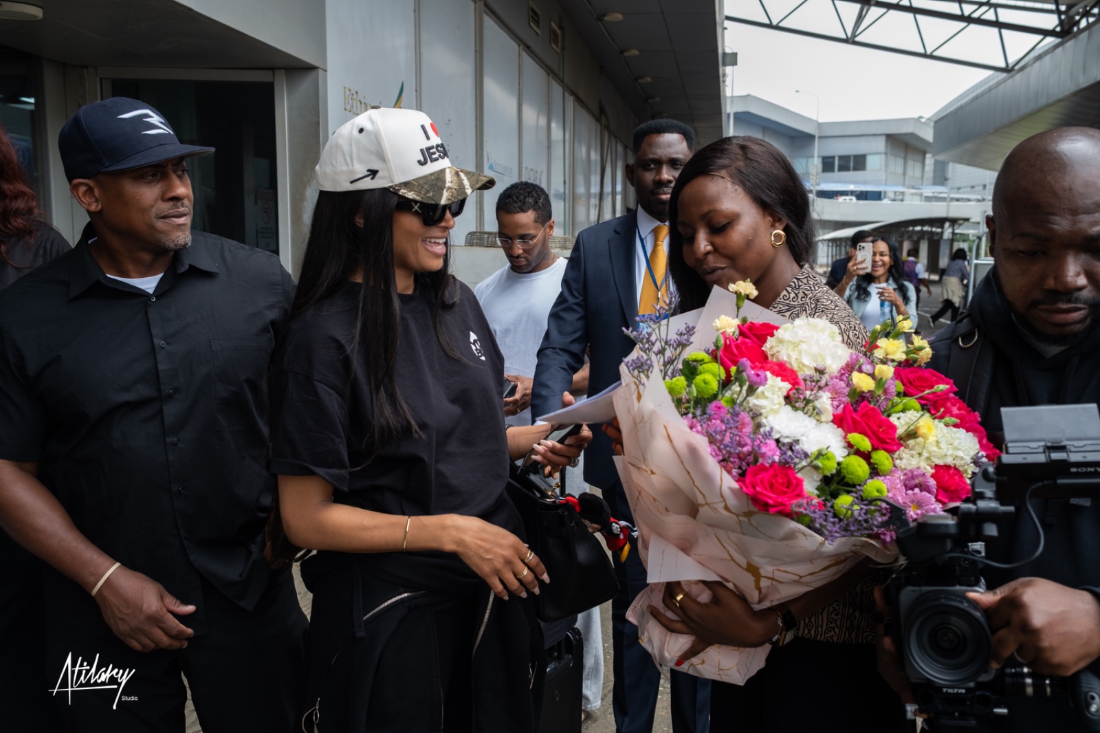 Ciara Arrives in Lagos for Fashion Week and Birthday Fun!