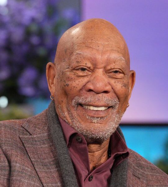 Morgan Freeman's Mystical 'Spirit Tunnel' Moment Captivates Fans Globally!