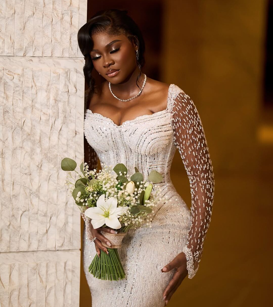 Step Into Your White Wedding in Pure Radiance With This Inspo