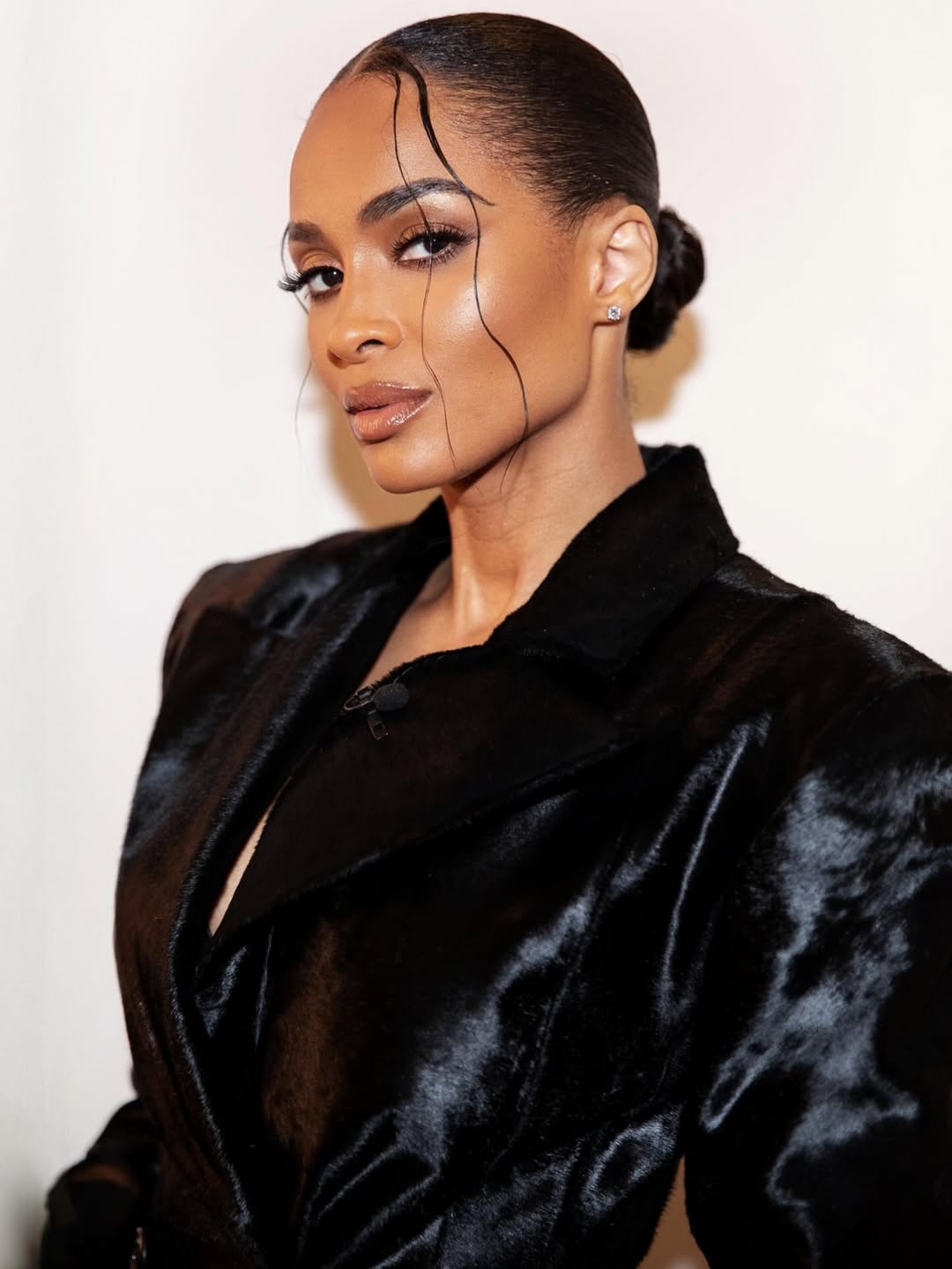 Ciara’s Spirit Tunnel Dance Is Proof the Legs Are Still That Girl