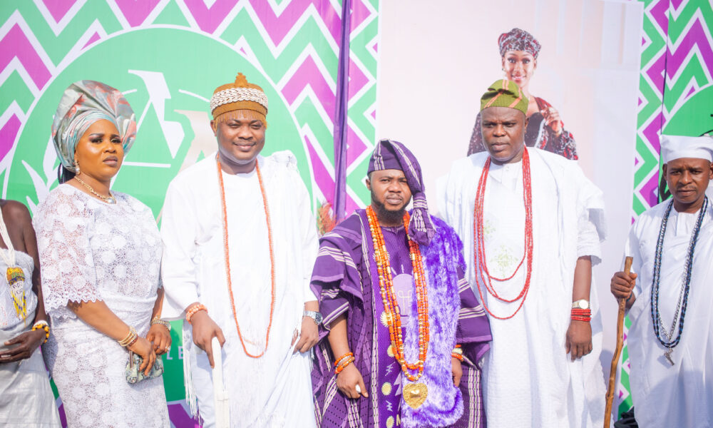 Royal Grandeur: Alhaji Olawale Abiodun Lawal Abinugbola Installed as Oluomo Of Ijebu Igbo in Regal Ceremony!